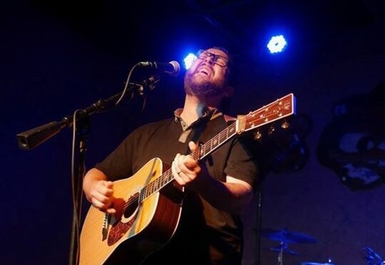 Steve Hewitt new single Pushing Me Away 