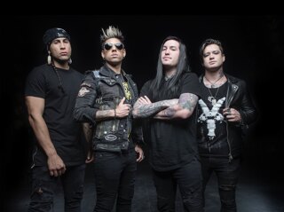 Escape The Fate,share huge new track 'Digging My Own Grave'