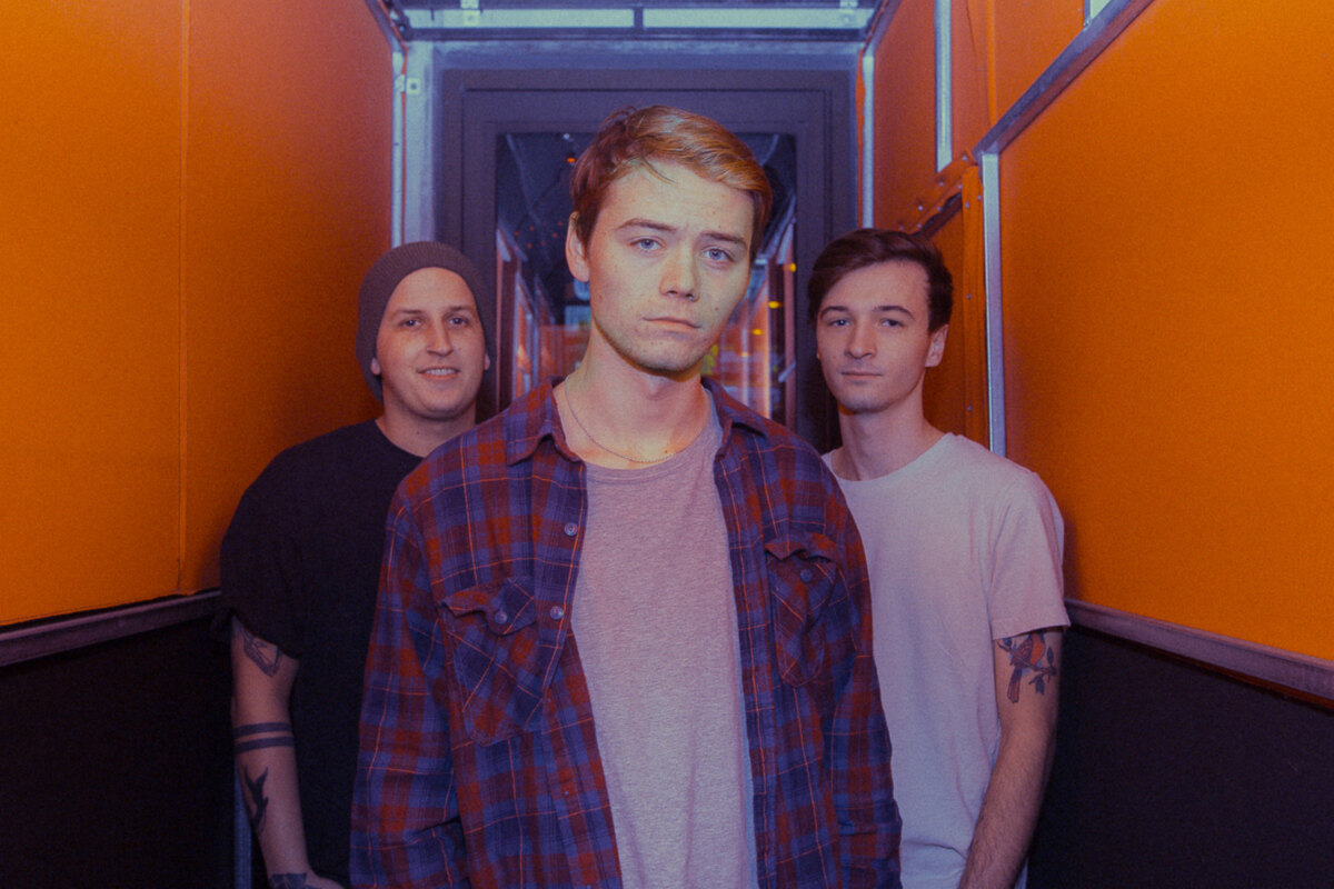The weekend - classic debut "Mutual Interest'