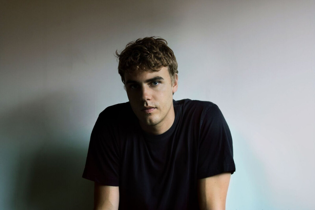 Hein Cooper - new single "Hear My Voice"