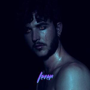 Oscar And The Wolf releases new single "Fever"