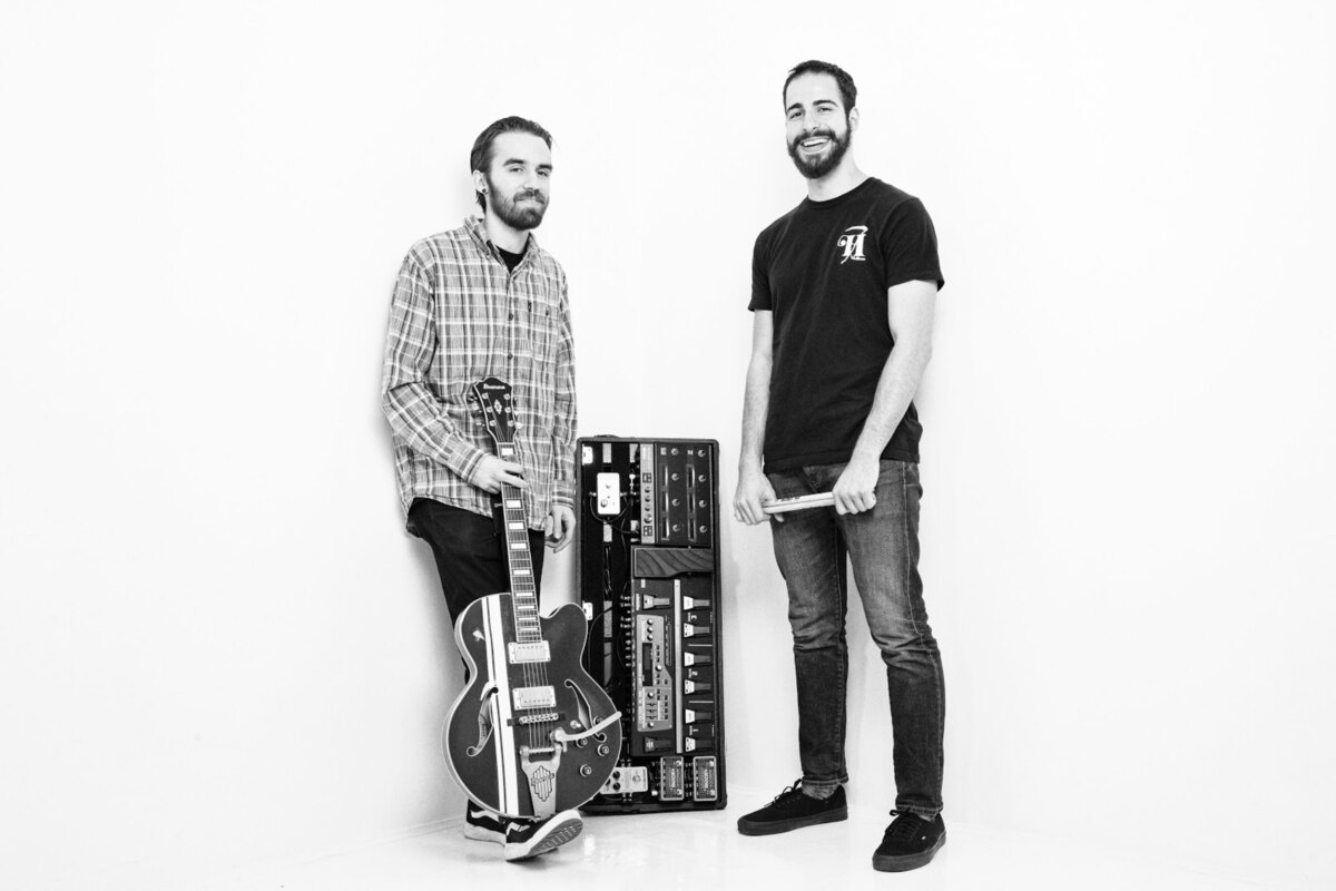 Alt Rock Duo Shakeout Release Video For "Small Talk"