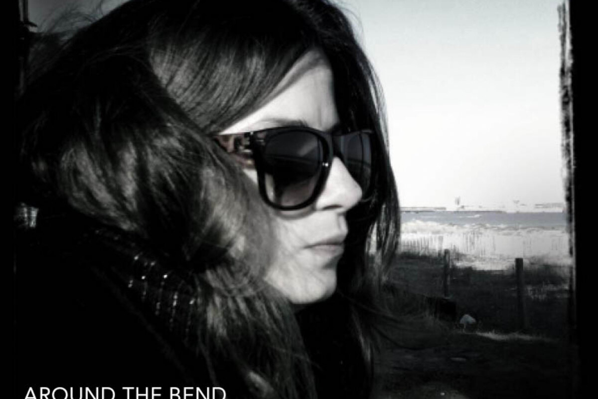  Krys Holden New Ep " Around The Bend" - Out one June 20th !