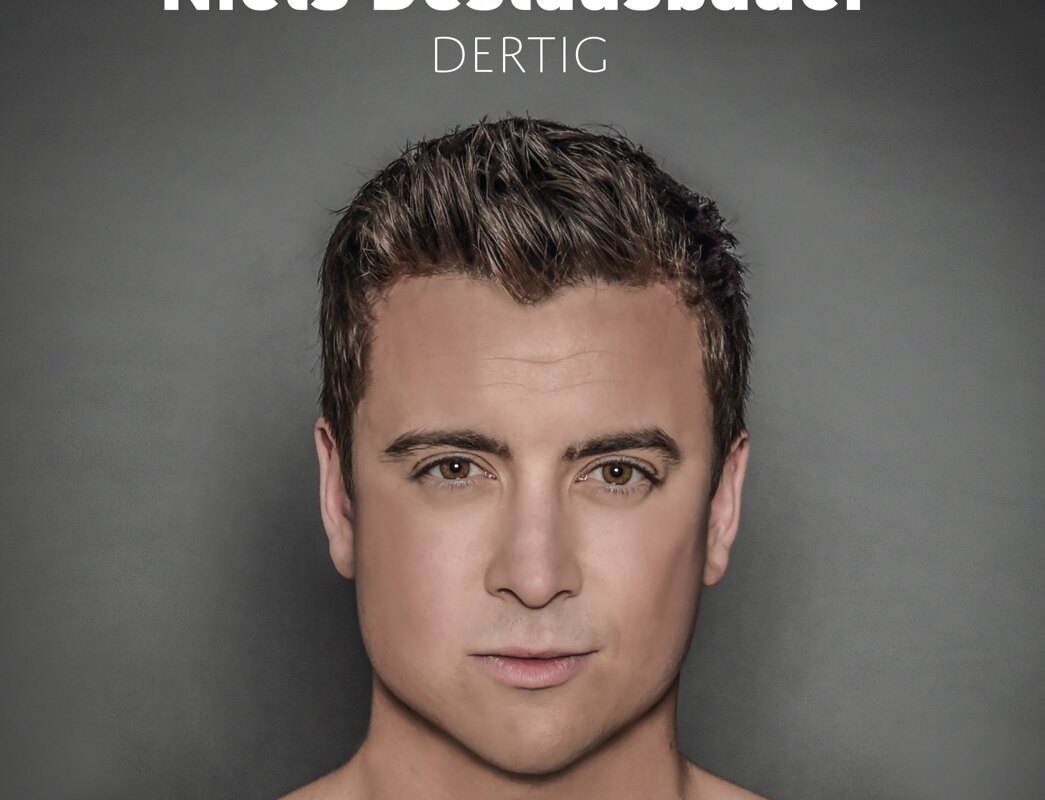 ieuwe album "Dertig" van Niels Destadsbade komt binnen op nummer 1 in de Ultratop albumchart