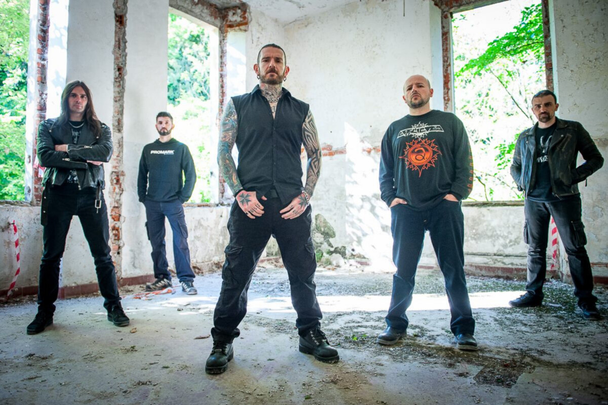 Beheaded sign with Agonia Records
