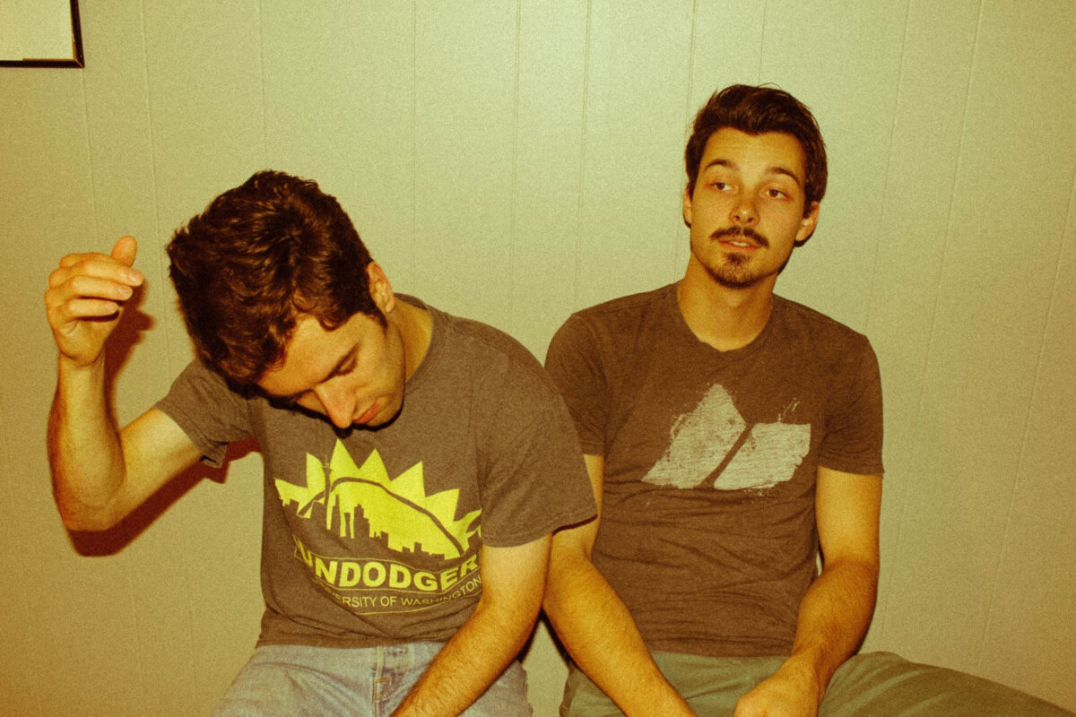 Nashville Duo John & Joe Premiere New Single "Honeyman"