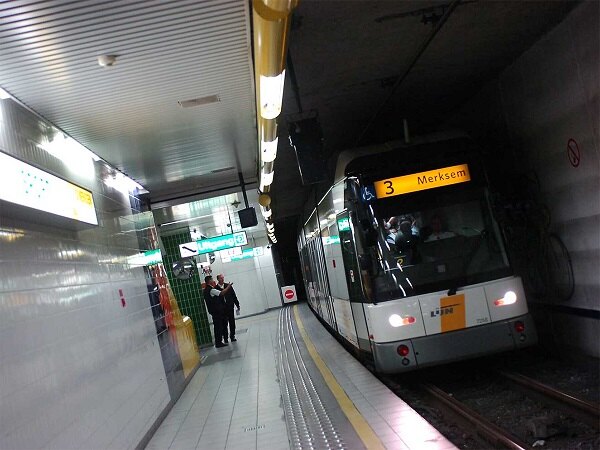 Meer dan 4 op de 10 bezoekers nemen de tram naar Sportpaleis en Lotto Arena