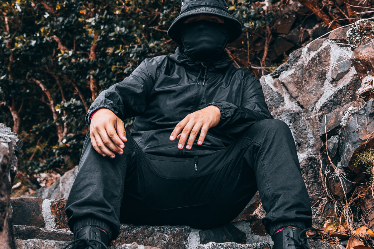 Gravedgr channels famous outlaw in "Jesse James". Out on Carnage's Heavyweight Rec.