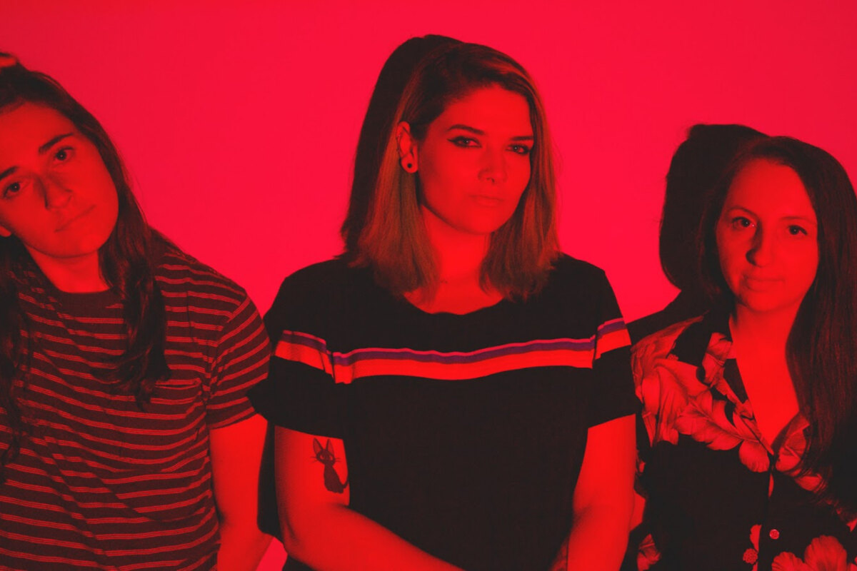 Shallow pools Premieres Debut Single “It’s A You Thing.”