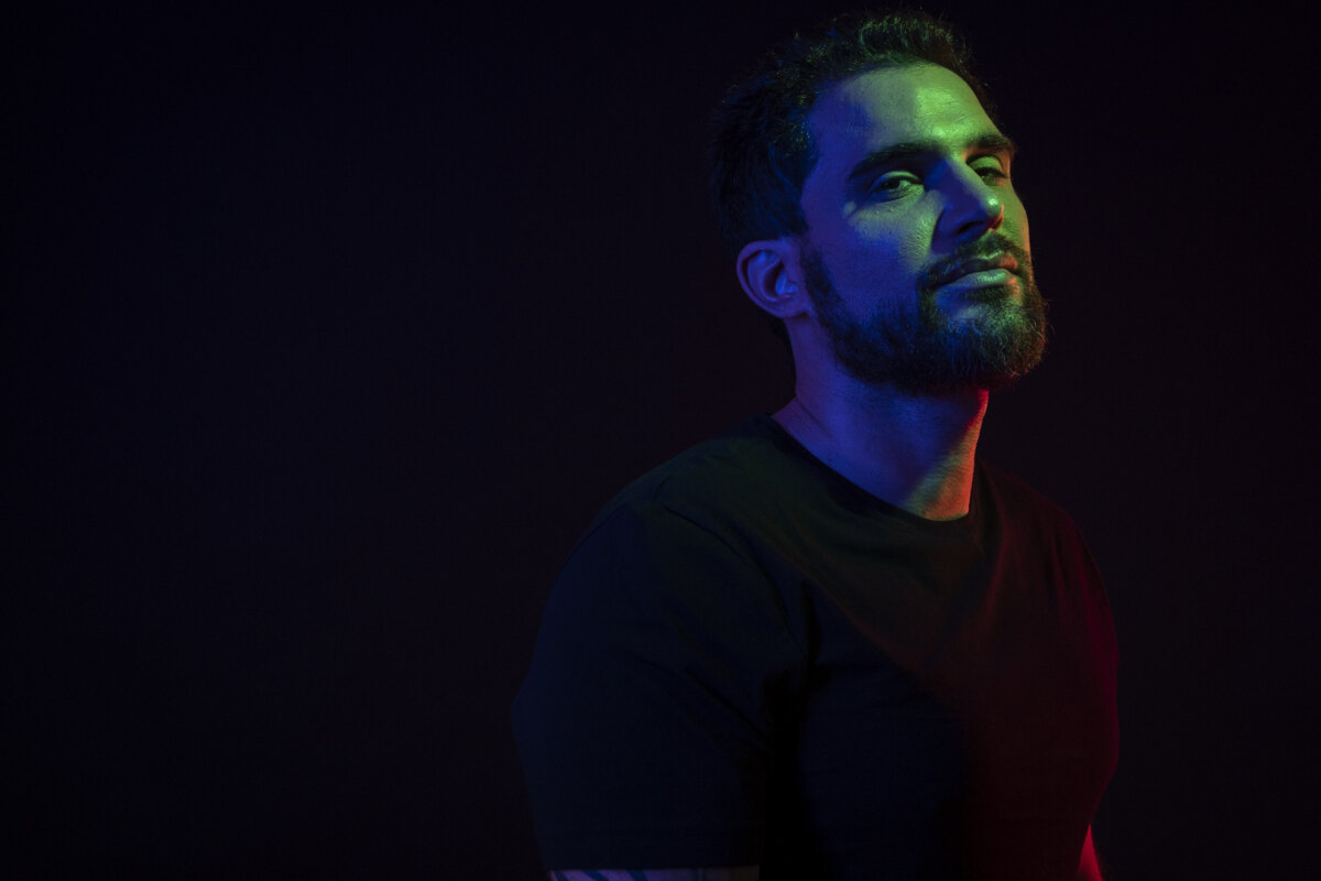  Hamster overcomes heartbreak on "Shining Through" 