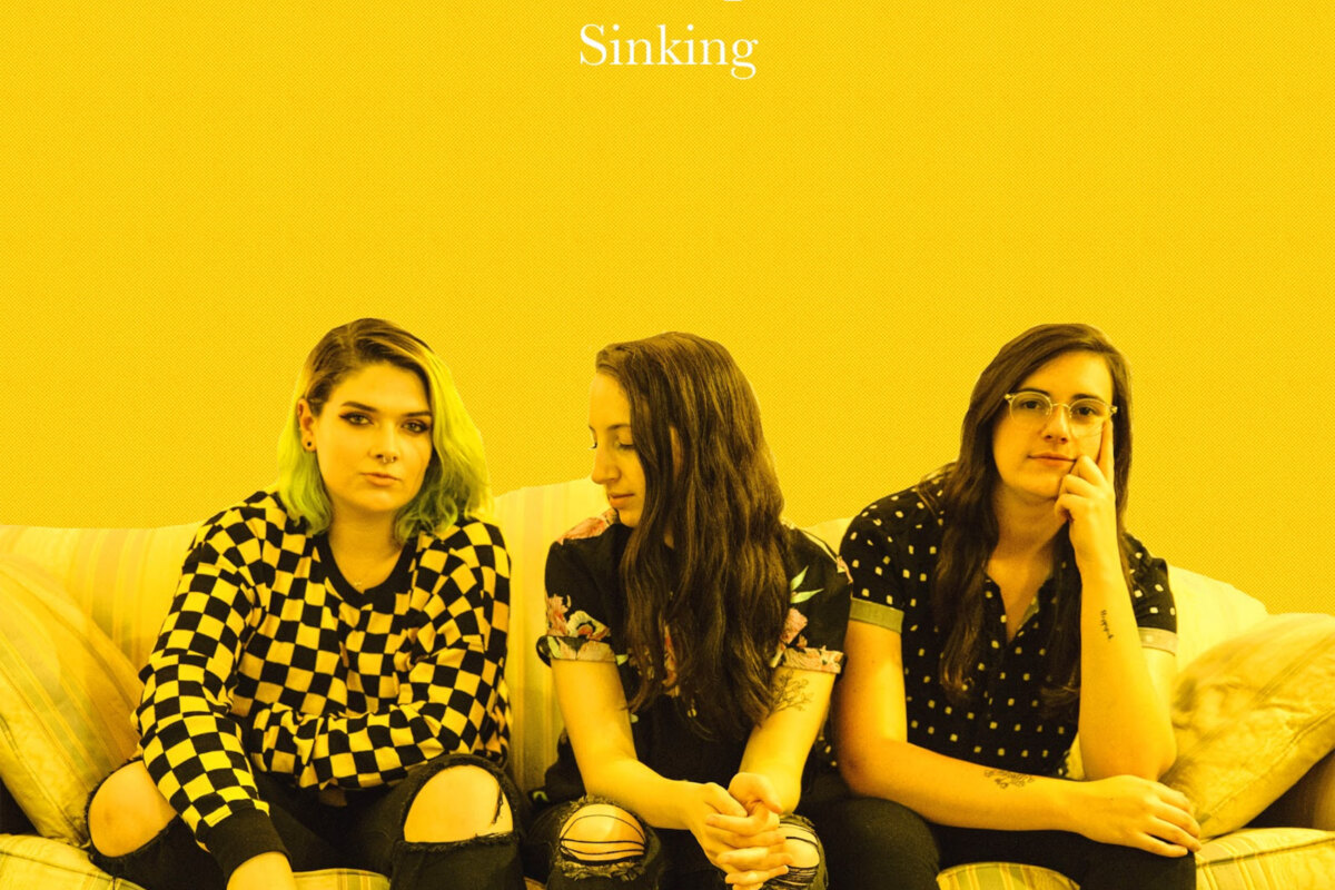 Shallow pools Rise Above Water In New Single “Sinking”