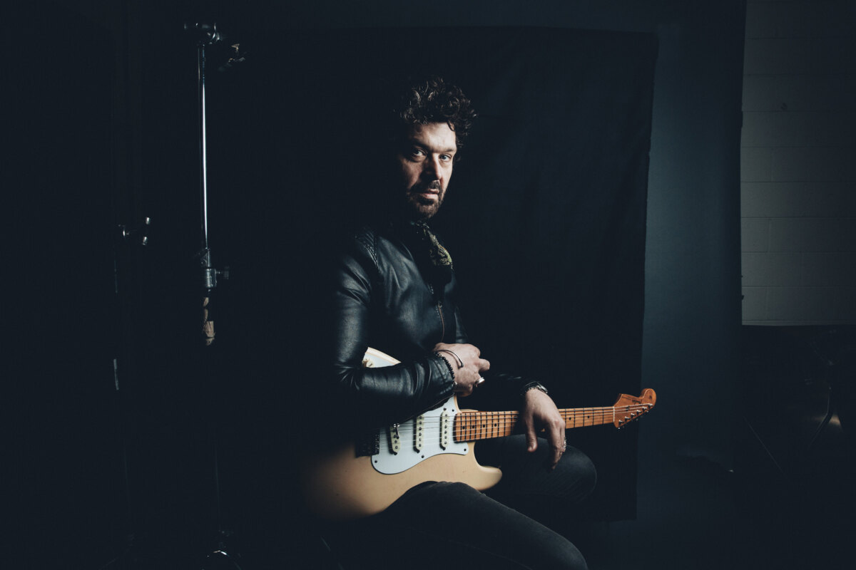 Doyle Bramhall II & Norah Jones Team Up On New Song 'Searching For Love'