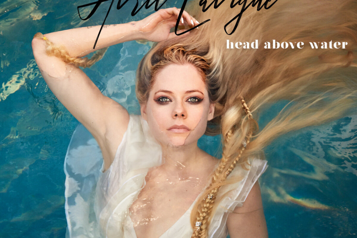  Avril Lavigne lost video voor single ‘Head Above Water’