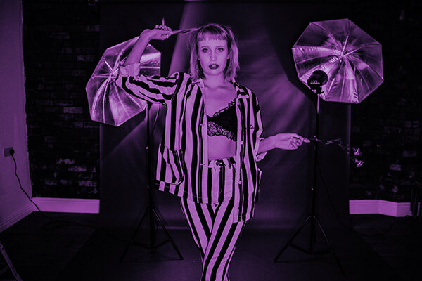 Lizzy Farrall Premieres Striking New Video For 'Make Up Sex'