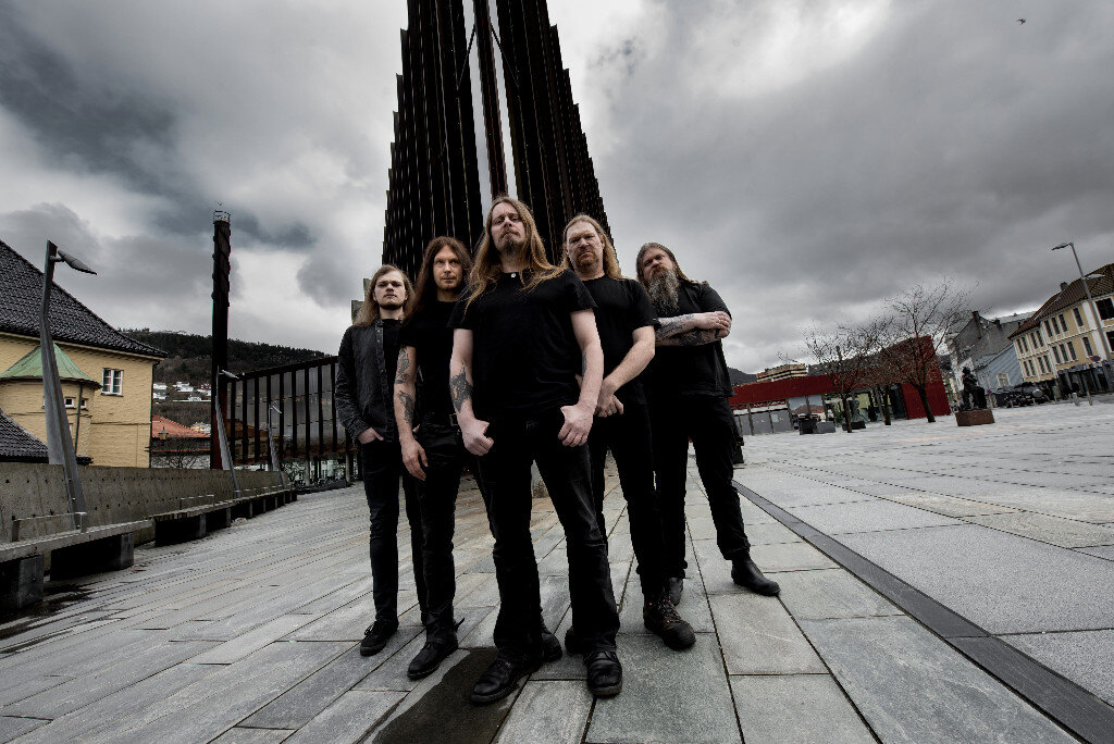 Enslaved  Ivar and Frode from Krakow dish the dirt on each other's bands