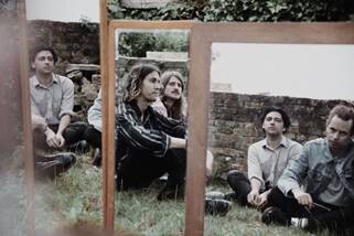 Fews announce new album 'INTO RED' - new single "PARADISO"