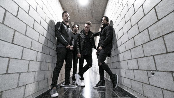 Papa Roach announces their 10th studio album "Who Do You Trust?" out January 18th 2019