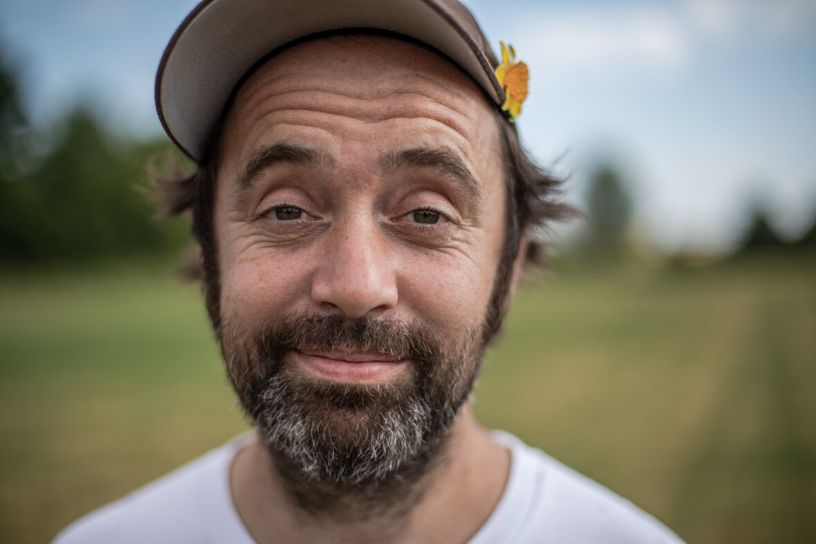 Beans On Toast Debuts "Magic" Music Video; 10th Studio LP, 'A Bird In The Hand' LP Out Dec. 1st