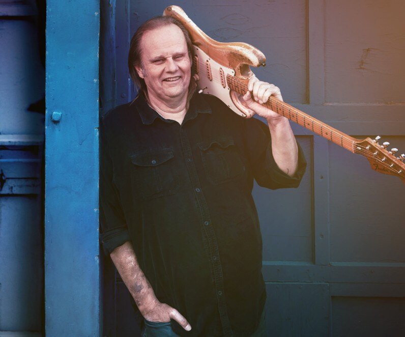 Walter Trout Announces New Covers Album 'Survivor Blues'