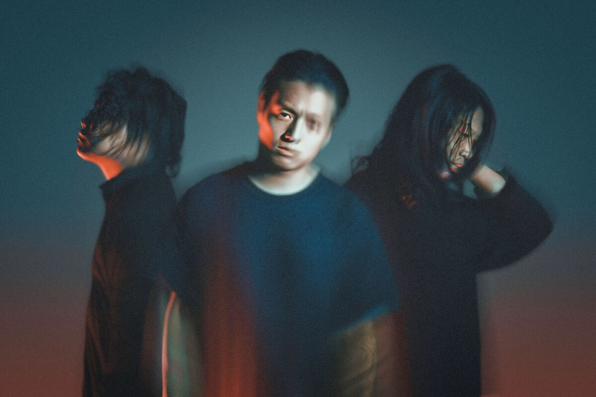 Crystal Lake  sign to Sharptone, release new music video, announce new album