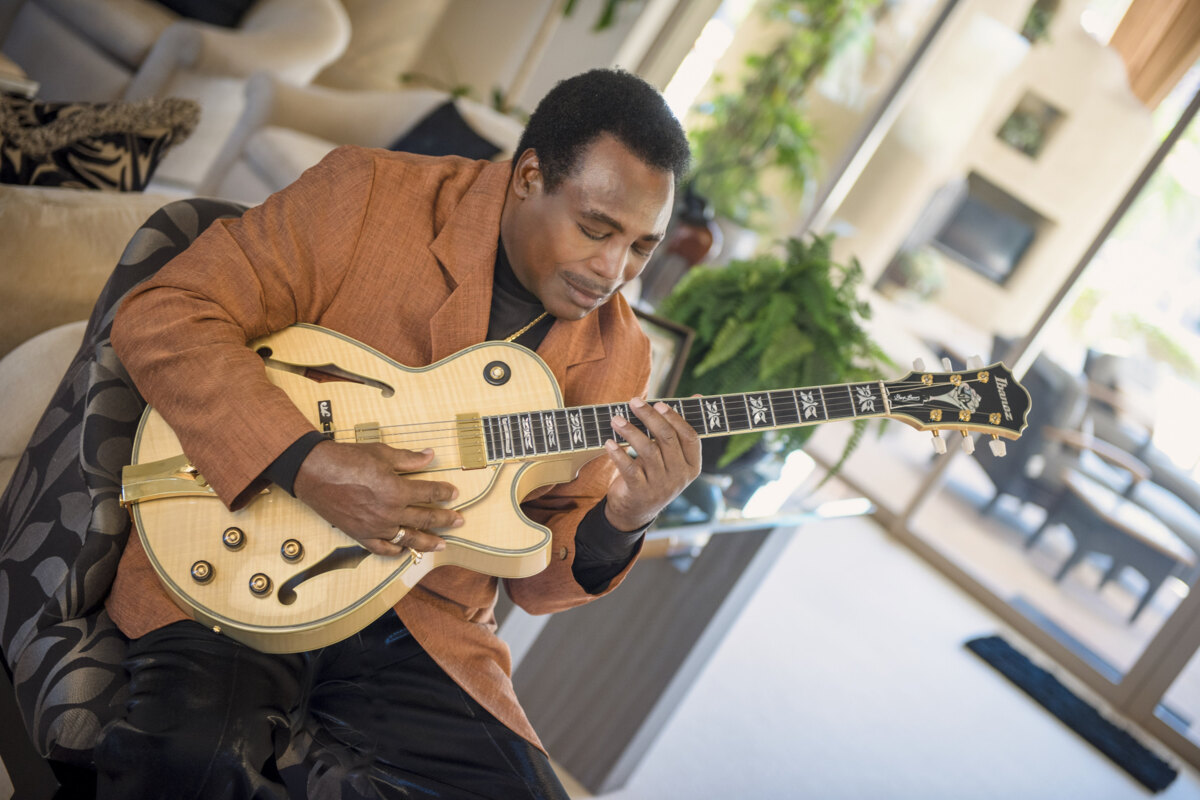 Mascot Label Group announces  jazz guitar legend George Benson, with a new album scheduled for a Spring 2019 release. 