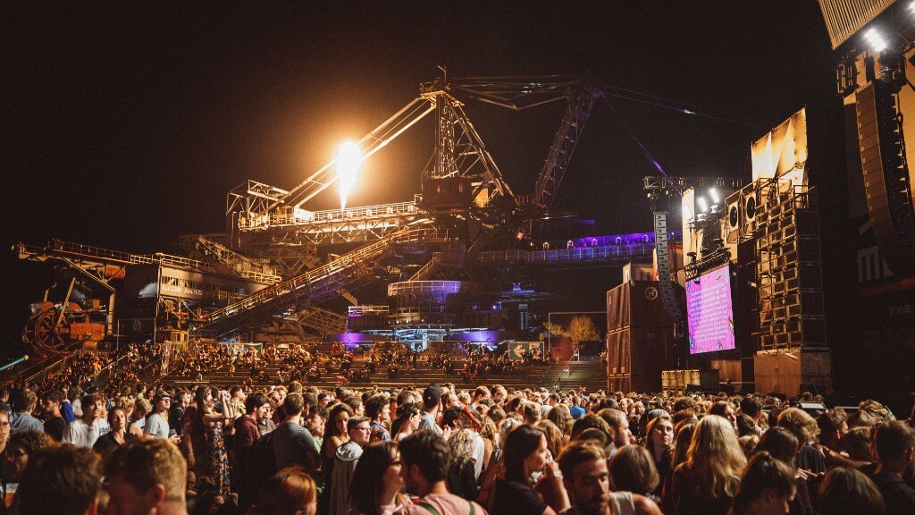 Een volle dag Solomun met zijn Diynamic crew en Dubfire op Melt's Sleepless Floor