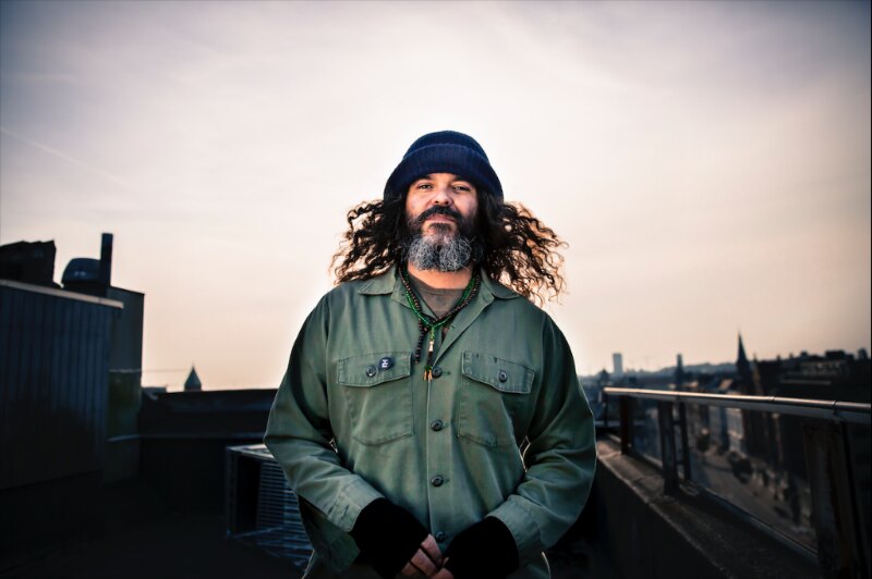 Brant Bjork new song off "Jacoozzi" streaming via The Obelisk