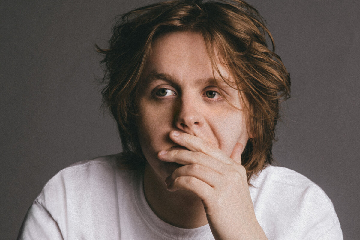 Lewis Capaldi komt naar La Madeleine
