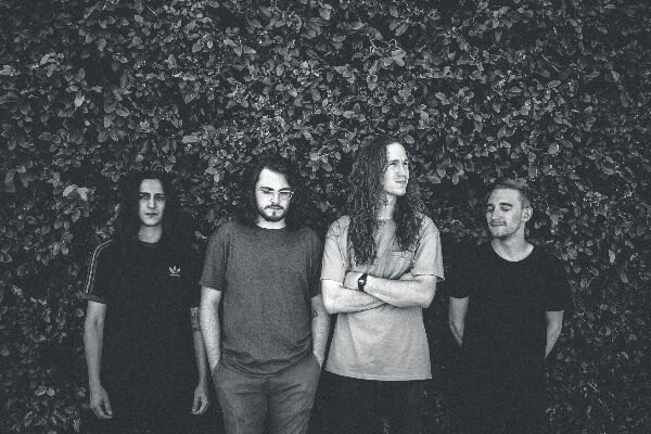 Homesafe Premiere New Single “Save Me”
