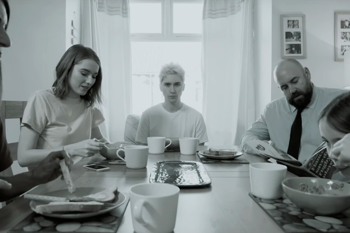 Holding Absence Unveil brand new music video for 'Monochrome!'