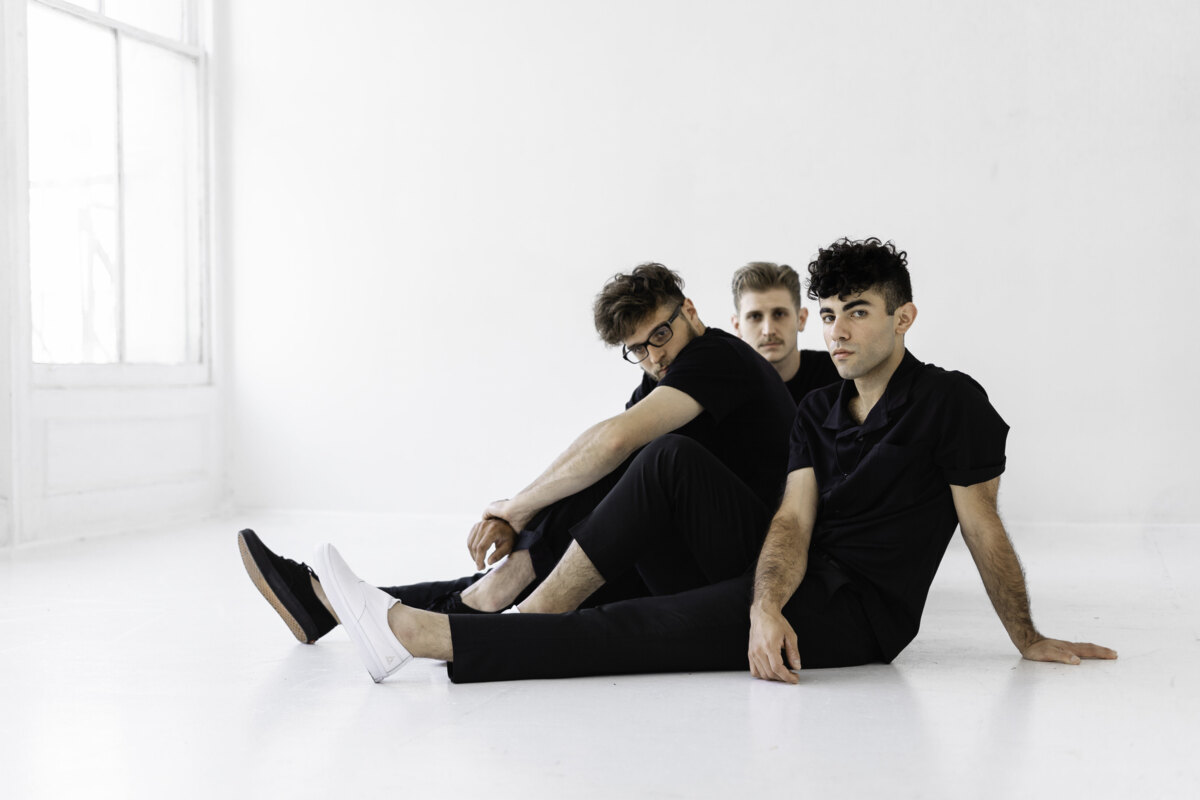 Mayve Premieres Fresh New Single "Head High"