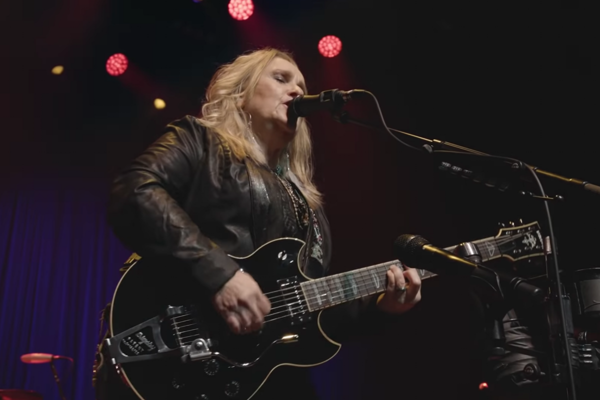 Melissa Etheridge shares new video 'Wild And Lonely'