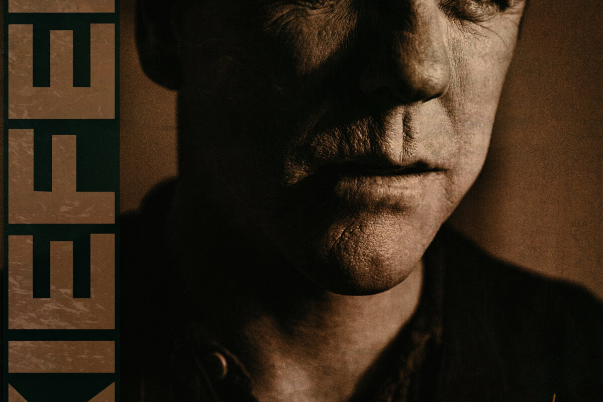 Kiefer Sutherland second album ‘Reckless & Me’ is to be released via BMG on April 26th