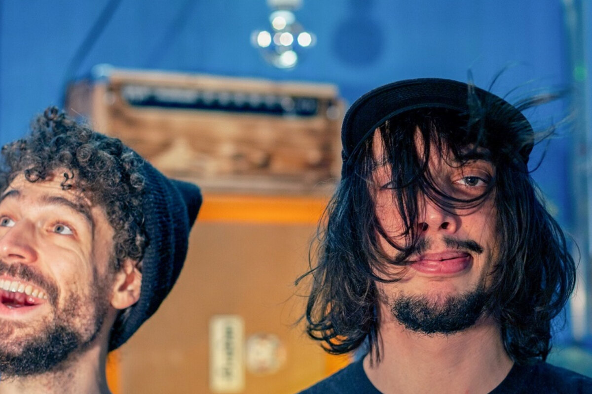 Swiss math-noise rockers Bunkr released and streamed debut full-length album 'schluss'.