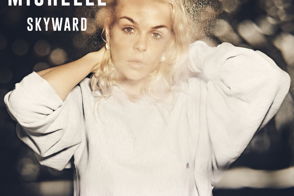 Davina Michelle brengt nieuwe singel "Skyward" uit 