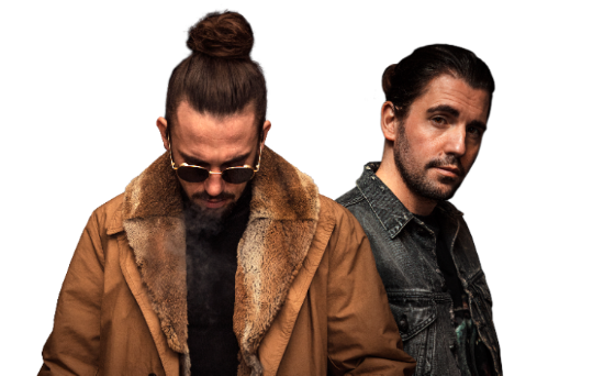 Twenty One Pilots invited Dimitri Vegas & Like Mike on stage during show to perform ‘Crowd Control’ in front of 100,000 people!