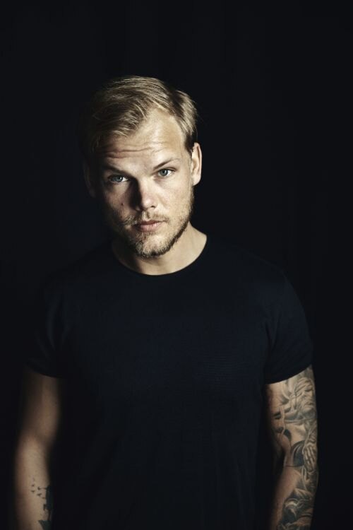 New Avicii single 'SOS' feat. Aloe Blacc out now