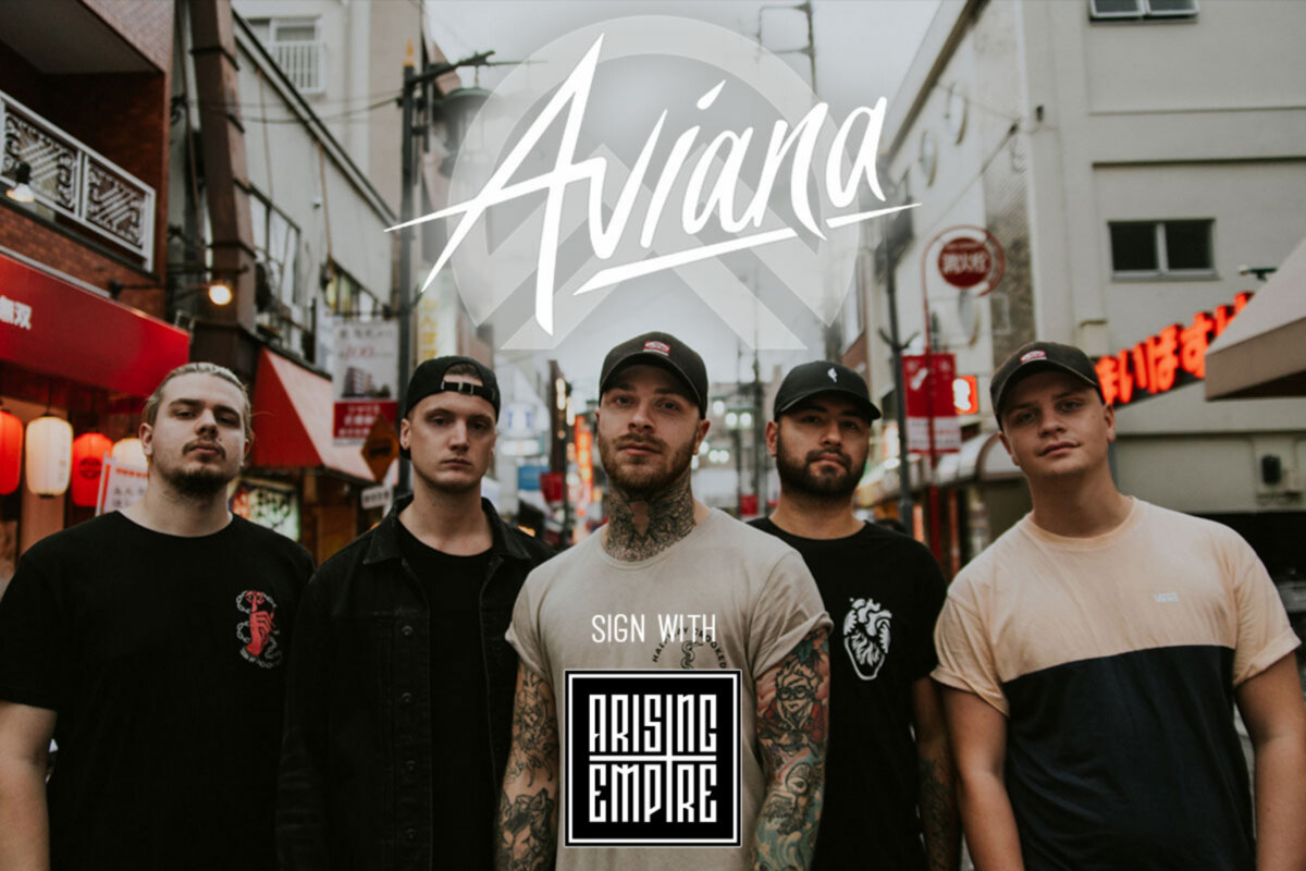 Aviana sign the deal with Arising Empire and release their brand new single 'Heavy Feather'!