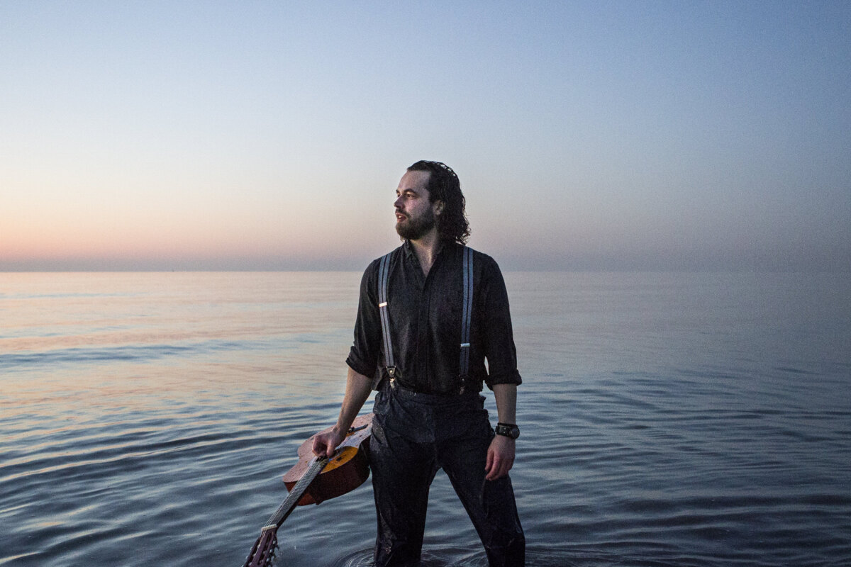 Jasper Erkens stelt nieuwe EP 'Innocent Desires' voor