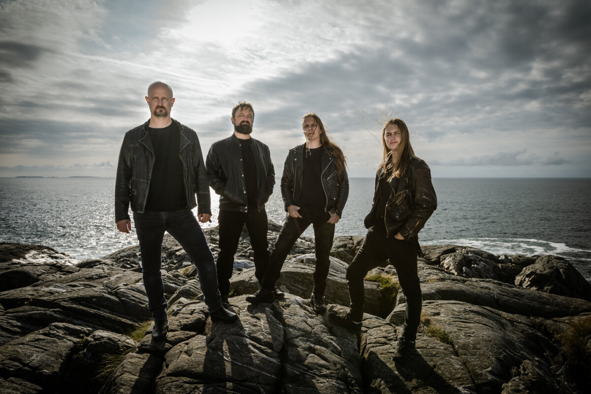 Einherjer Sign worldwide deal with Napalm Records!