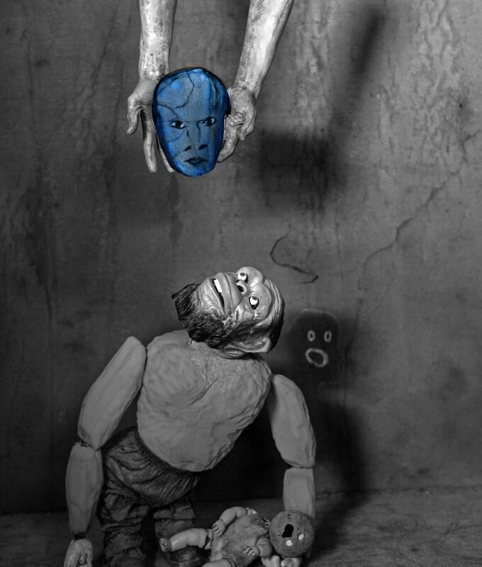 Die Antwoord eert bevriend kunstenaar Roger Ballen, maker van ‘I Fink U Freeky’