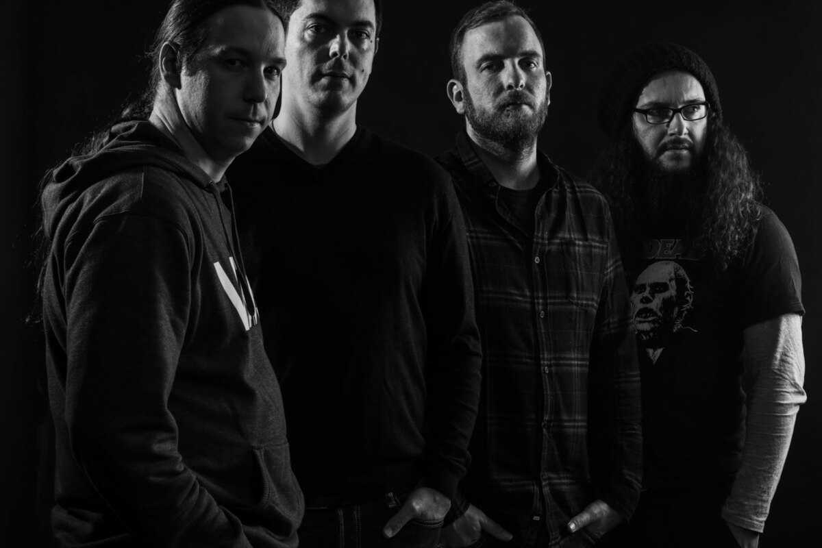 Aleska released new album 'Construire Ou Détruire' for Deluxe physical edition 