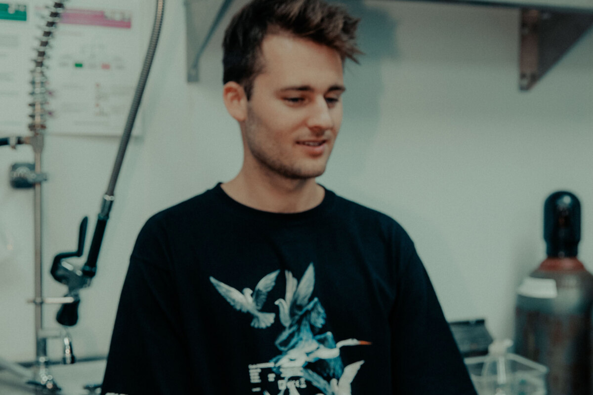 Throttle is back on Monstercat after 6 years with "Dreamer" 