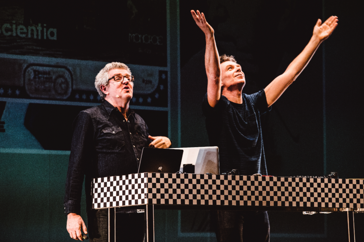 Jan Delvaux en DJ Bobby Ewing presenteren "Belpop Bonanza, de City Specials"