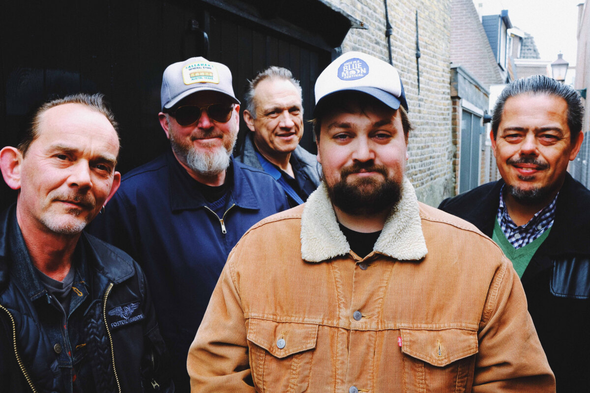 Na uitgebreide festivaltour gaan Tim Knol & Blue Grass Boogiemen ook samen de clubs in
