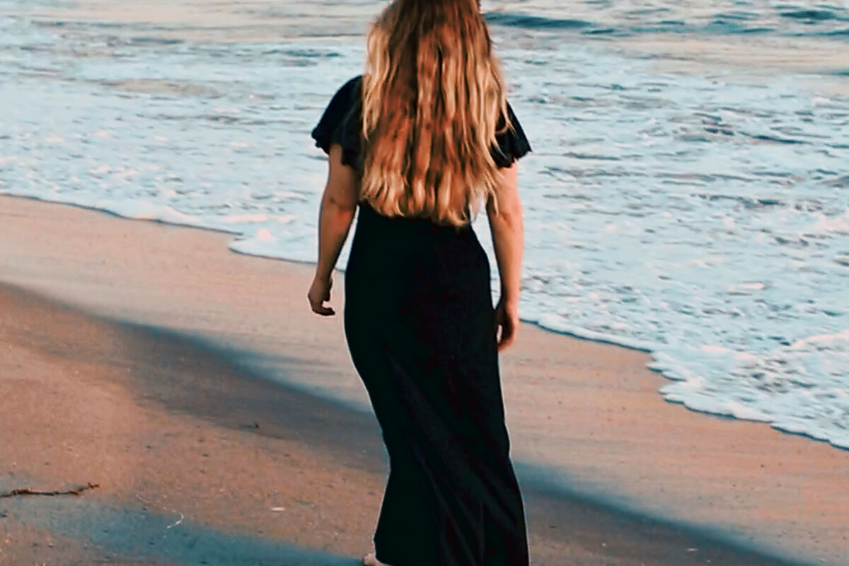 ‘Washed Away’ nieuwe single Emily Jane White van aanstaand album ‘Immanent Fire’ 