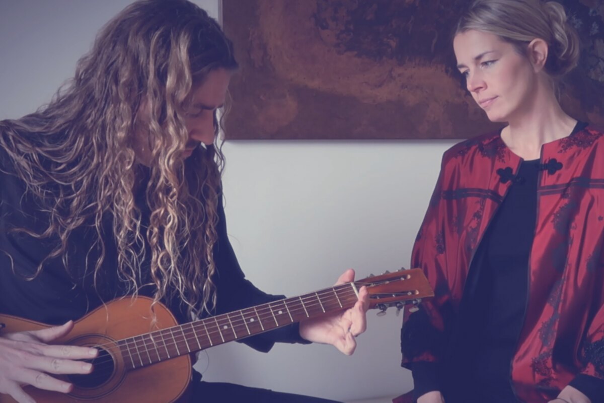 Avatarium unveil acoustic performance video for new track 'Lay Me Down'!