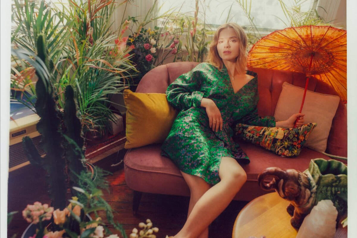 Gabrielle Aplin releases brand new single 'Like You Say You Do'