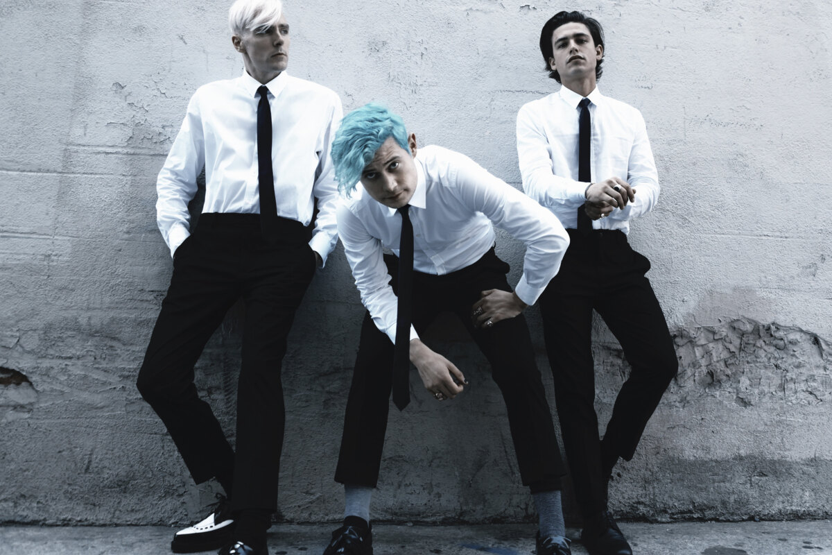Dreamers release new single & video 'Desensitize'