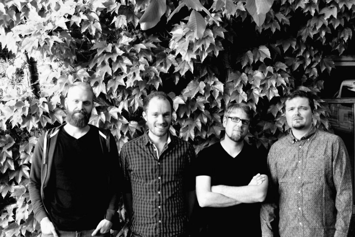 Alternative Proggers Echolons Share New Album "Idea Of A Labyrinth" in Full!